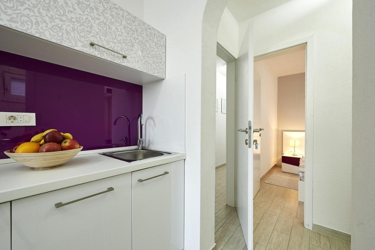 Apartments With A Parking Space Mavarstica, Ciovo - 17803 Trogir Exterior foto