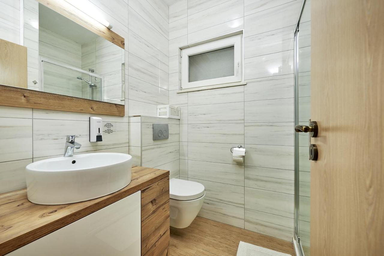 Apartments With A Parking Space Mavarstica, Ciovo - 17803 Trogir Exterior foto