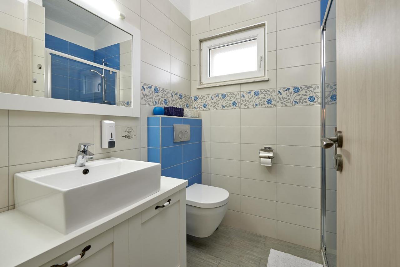 Apartments With A Parking Space Mavarstica, Ciovo - 17803 Trogir Exterior foto