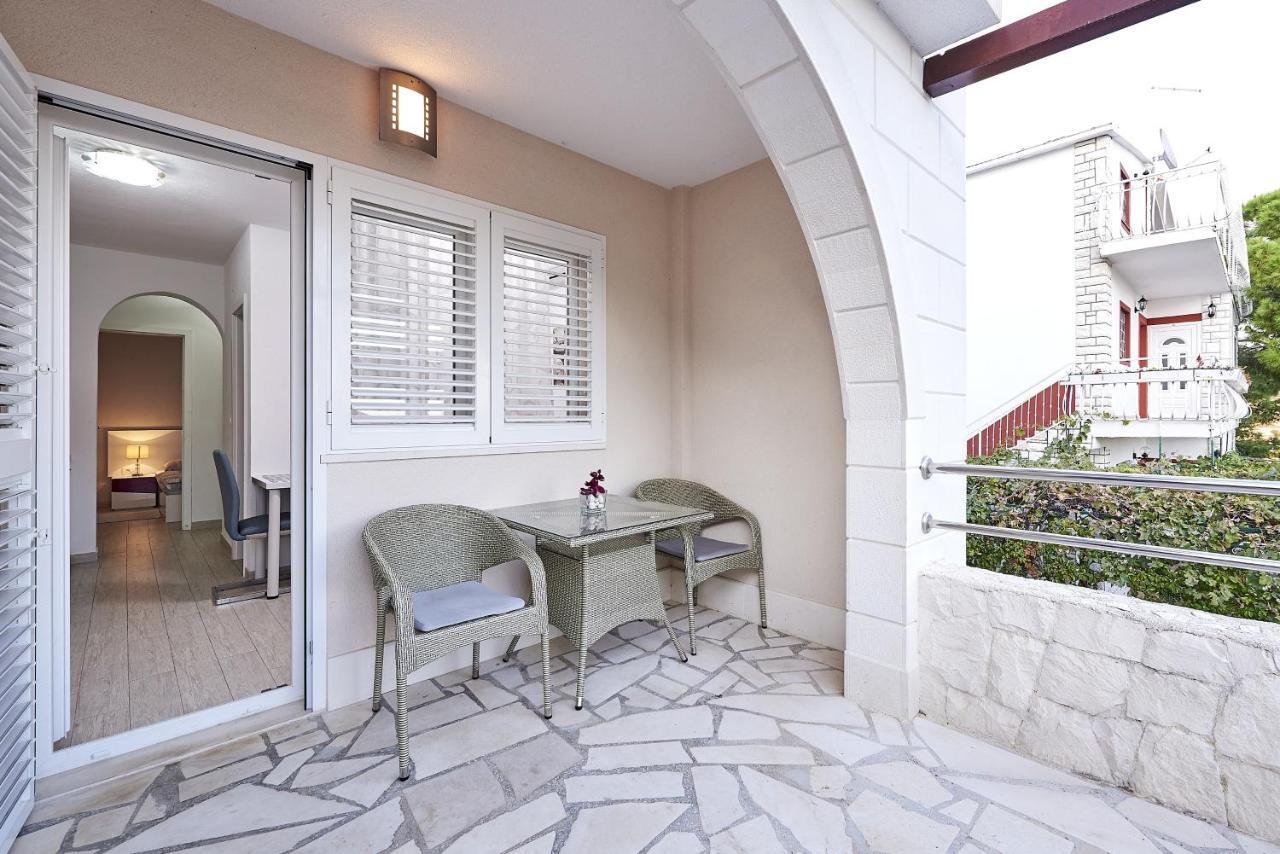 Apartments With A Parking Space Mavarstica, Ciovo - 17803 Trogir Exterior foto