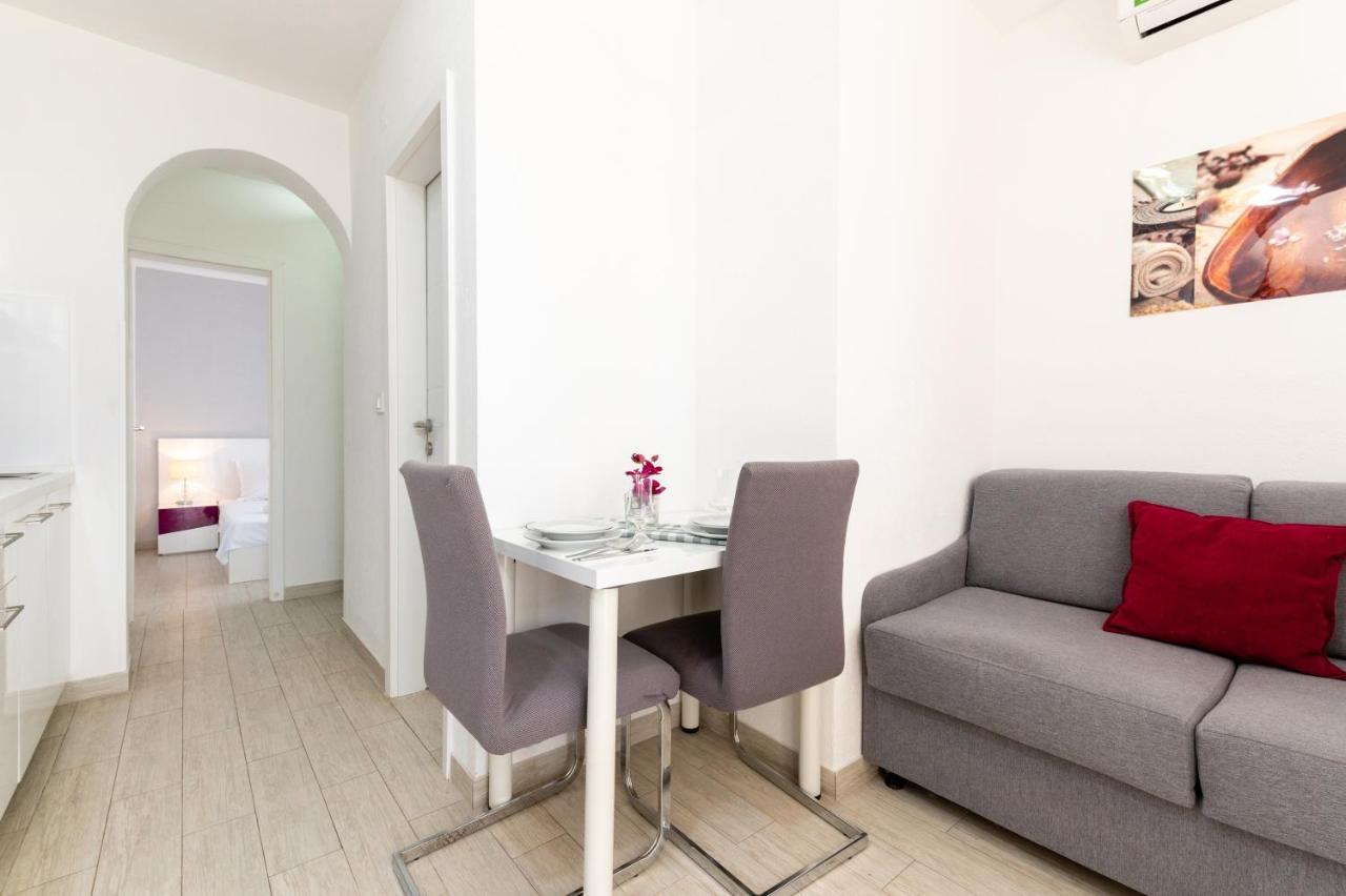 Apartments With A Parking Space Mavarstica, Ciovo - 17803 Trogir Exterior foto